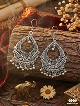 Dazzling Droplet earings